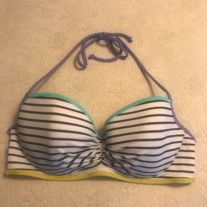 Victoria’s Secret Swim top